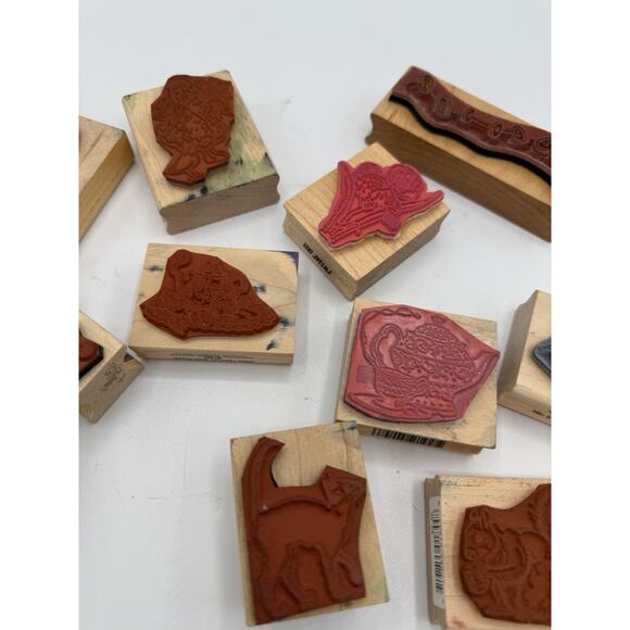 12 Wood Rubber Stamps A Variety Of Images - Picture 7 of 9